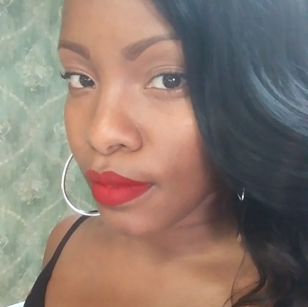 Meet your Posher, Anita